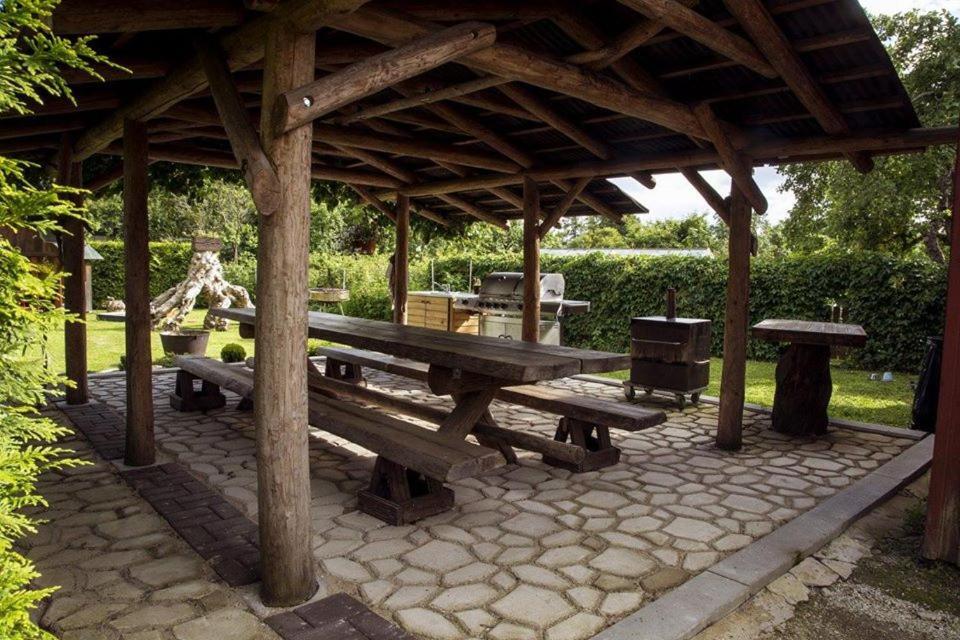 Vahe Guest House ポルツァマー エクステリア 写真